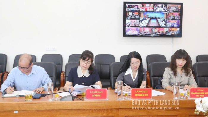 Các đại biểu dự phiên họp tại điểm cầu Công an tỉnh Lạng Sơn