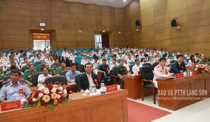 Các đại biểu dự lễ kỷ niệm