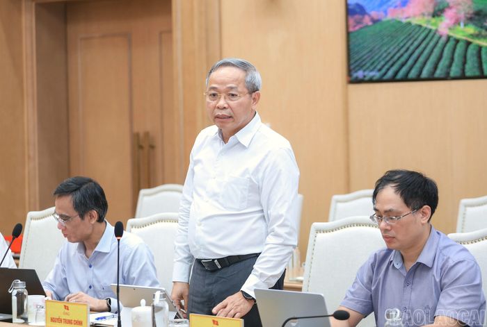 Ông Nguyễn Trung Chính - Chủ tịch Tập đoàn CMC phát biểu tại buổi làm việc.