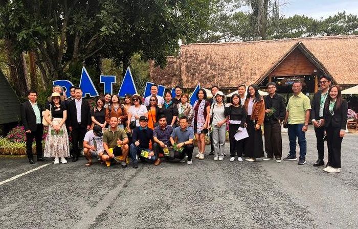 Đoàn Famtrip du lịch Khánh Hòa tham quan KDL Thác Datanla Đà Lạt