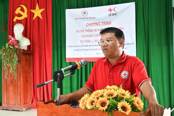Ông Kim Đê, Phó Chủ tịch Hội Chữ thập đỏ tỉnh, Giám đốc Dự án phát biểu khai mạc buổi truyền thông