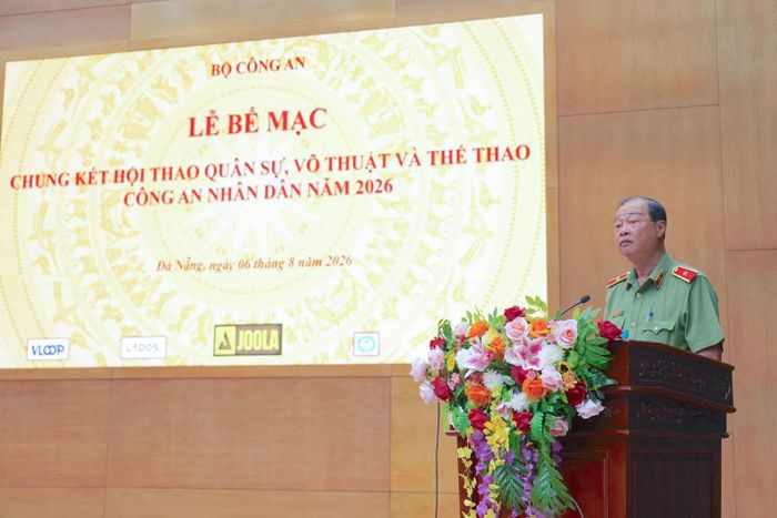 Thiếu tướng Lê Hồng Hiệp, Phó Cục trưởng Cục Công tác chính trị, Bộ Công an phát biểu chỉ đạo