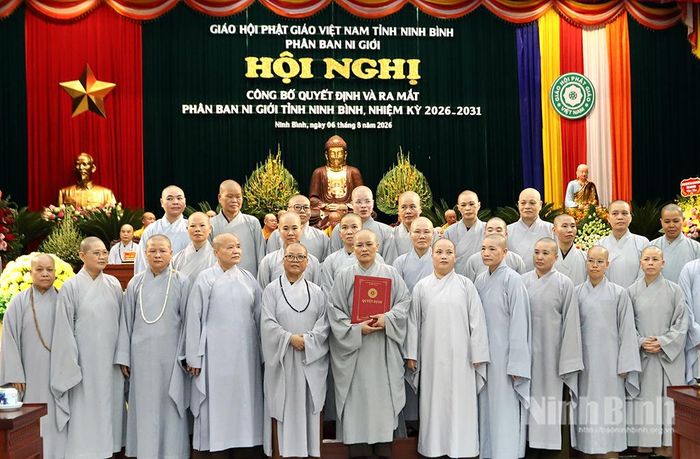 Ra mắt Phân ban Ni giới Giáo hội Phật giáo Việt Nam tỉnh Ninh Bình, nhiệm kỳ 2026-2031.