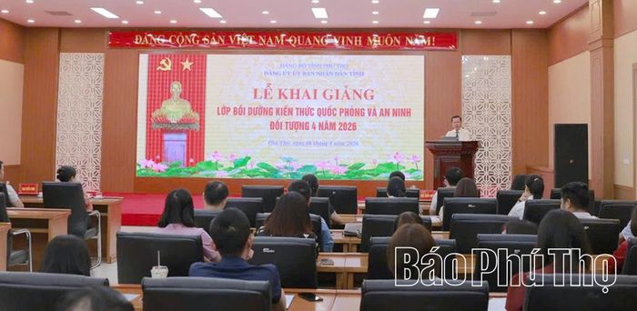 Quang cảnh lớp bồi dưỡng.