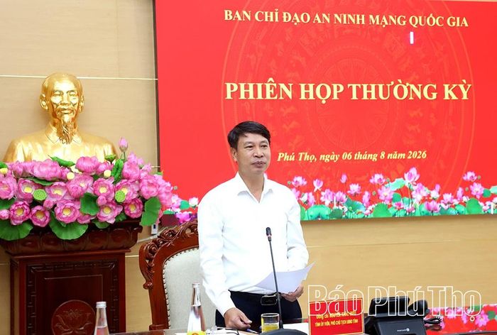 Đồng chí Nguyễn Khắc Hiếu - Tỉnh ủy viên, Phó Chủ tịch UBND tỉnh phát biểu chỉ đạo ngay sau hội nghị tại điểm cầu tỉnh Phú Thọ.