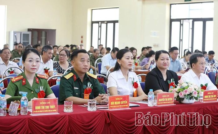 Các đại biểu dự ngày hội.
