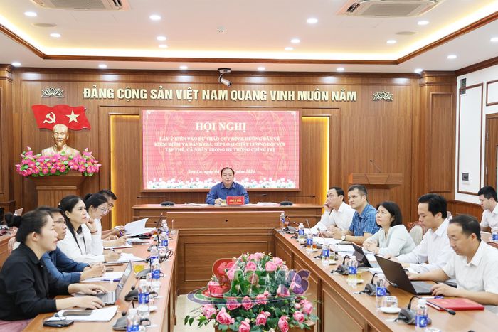 Các đại biểu dự hội nghị tại điểm cầu tỉnh Sơn La.