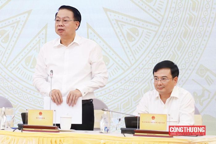 Thứ trưởng Bộ Tài chính Nguyễn Đức Chi thông tin chi tiết về các chính sách miễn, giảm, gia hạn thuế, phí và lệ phí