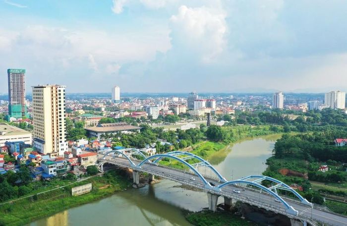Tỉnh Thái Nguyên đặt mục tiêu giai đoạn 2026 - 2030 duy trì tốc độ tăng trưởng GRDP bình quân từ 10,5%/năm trở lên, hướng tới trở thành trung tâm công nghiệp hiện đại, tỉnh phát triển khá của cả nước trước năm 2030 và có thu nhập cao trước năm 2045. (Ảnh: TTXVN)