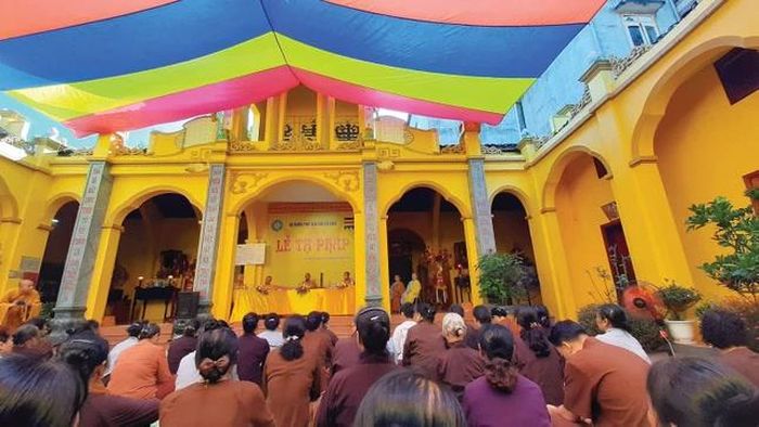 Với số lượng Tăng Ni tu học, hành đạo khiêm tốn, Phật giáo tỉnh Cao Bằng vẫn có được những khởi sắc đáng kể