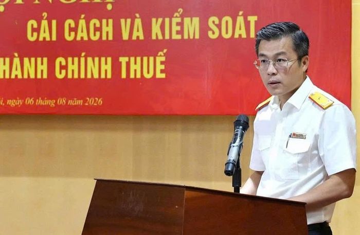 Ông Lê Long - Phó Cục trưởng Cục Thuế phát biểu tại hội nghị. Ảnh: Phương Thảo