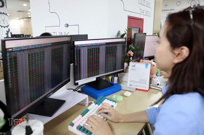 VN-Index đang bước vào giai đoạn tích lũy với vùng hỗ trợ quan trọng quanh 1.750 điểm. Ảnh Đức Thanh