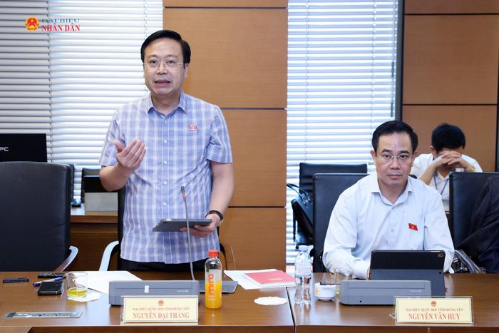 ĐBQH Nguyễn Đại Thắng (Hưng Yên) phát biểu thảo luận tại Tổ 5
