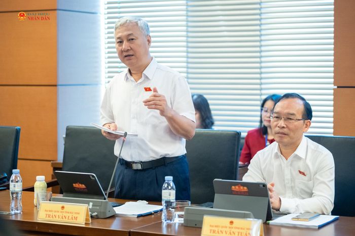ĐBQH Trần Văn Lâm (Bắc Ninh) phát biểu