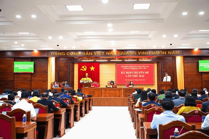 Toàn cảnh Kỳ họp chuyên đề lần thứ Hai, HĐND tỉnh Đắk Lắk. Ảnh: Bích Quyên