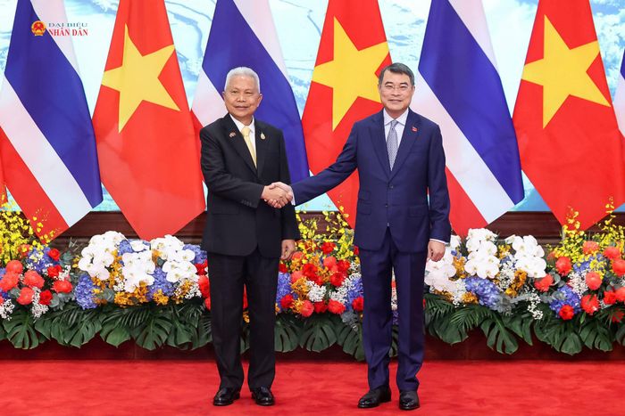 Thủ tướng Lê Minh Hưng hội kiến Chủ tịch Quốc hội Thái Lan Sophon Zaram