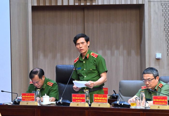 Thiếu tướng Ngô Thanh Bình, Cục trưởng Cục Cảnh sát điều tra tội phạm về ma túy điều hành phần thảo luận tại Hội nghị.