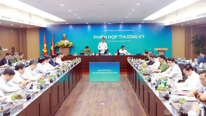 Quang cảnh phiên họp.