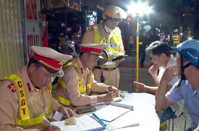 Trong 7 tháng đầu năm 2026, hơn 54.000 trường hợp vi phạm giao thông trên địa bàn TP Huế.