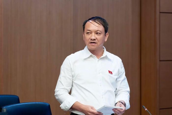 Đại biểu Sầm Minh Hồ: Việc giải quyết tệ nạn ma túy đòi hỏi nguồn lực rất lớn, lộ trình bài bản và thời gian thực hiện.