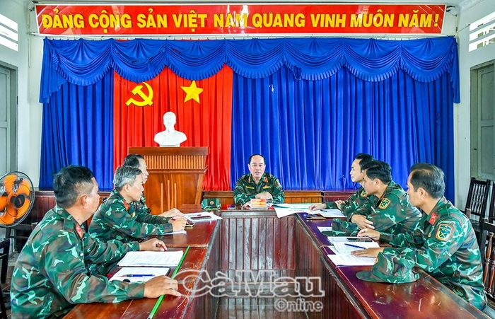 Thiếu tướng Nguyễn Văn Ngành kết luận buổi kiểm tra, chỉ đạo hoàn thiện công tác chuẩn bị tại Khu căn cứ hậu cần - kỹ thuật Khánh Hà, xã Đá Bạc.