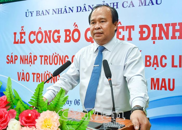 Phó Chủ tịch UBND tỉnh Nguyễn Minh Luân phát biểu chỉ đạo tại buổi lễ.