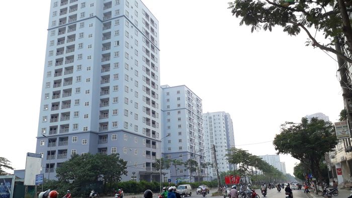 Vật liệu thi công các công trình ngày càng theo xu thế hiện đại, trong đó có việc sủ dụng gạch không nung. Ảnh: N.Lộc
