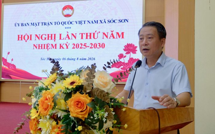 Phó Bí thư Thường trực Đảng ủy, Chủ tịch HĐND xã Sóc Sơn Vương Nguyên Minh phát biểu. Ảnh: Tùng Nguyễn.