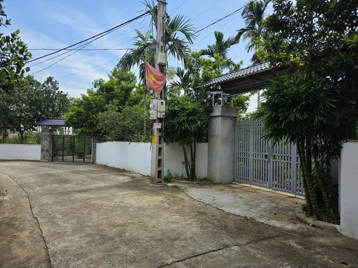 Nơi các hộ di dân sinh sống suốt 24 năm qua. Ảnh: MT