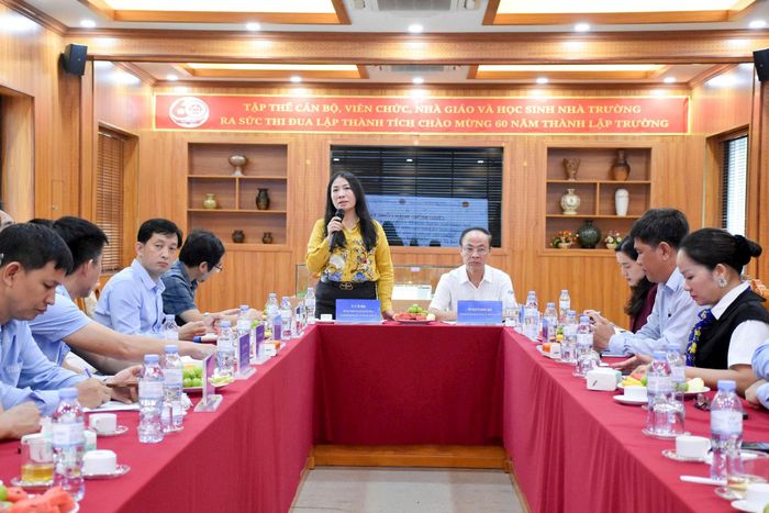 Phó Cục trưởng Cục Giáo dục nghề nghiệp và Giáo dục thường xuyên (Bộ Giáo dục và Đào tạo) Lê Thị Hằng. Ảnh: Thảo Phạm