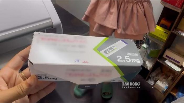 Hình ảnh được người bán cho biết là bút tiêm giảm cân 2,5mg, hàng xách tay từ Nhật Bản. Ảnh: Nhóm PV Báo Lao Động.