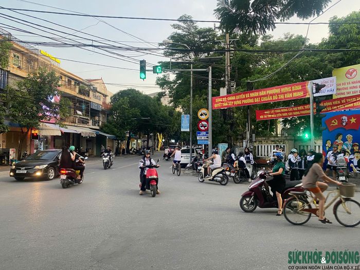Tinh gọn tổ chức, giữ gìn hồn cốt văn hóa là mục tiêu trong quá trình sắp xếp thôn, làng, tổ dân phố. Ảnh: Song Hoàng.
