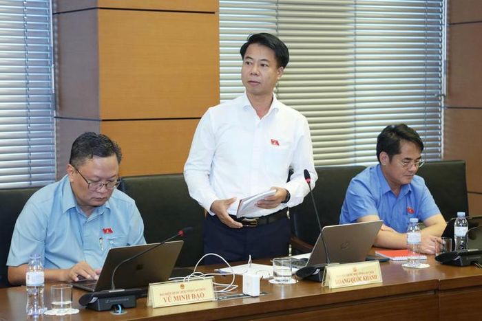 ĐBQH Hoàng Quốc Khánh, Đoàn ĐBQH tỉnh Lai Châu. Ảnh: Hùng Cường