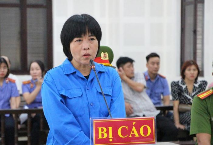 Bị cáo Tô Thị Ty Na tại phiên xử sơ thẩm. Ảnh: Ngọc Cường.