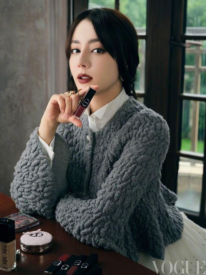 Cả hai đều là mỹ nhân hàng đầu làng giải trí Hoa ngữ.