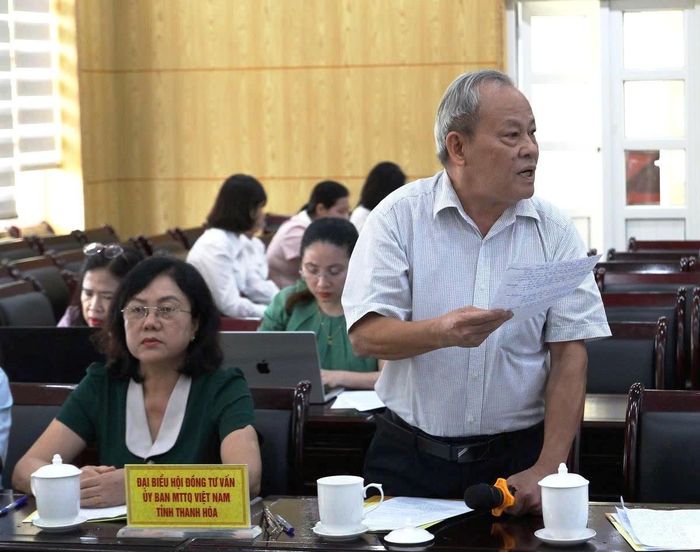 Các đại biểu đóng góp nhiều ý kiến thiết thực. Ảnh: Nguyễn Chung.