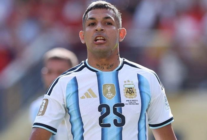 Hậu vệ người Argentina, Facundo Medina rời Marseille để gia nhập Leverkusen theo hợp đồng có tổng giá trị 25 triệu euro. 