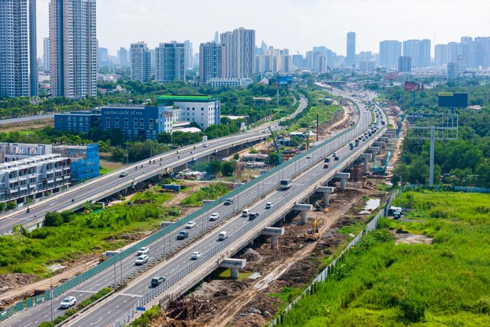 Số liệu thống kê của Sở Giao thông Vận tải TP.HCM (nay là Sở Xây dựng) cho thấy kể từ khi đưa vào khai thác năm 2016 đến nay, lưu lượng xe tham gia lưu thông liên tục tăng cao, trung bình 11-12 %/năm.