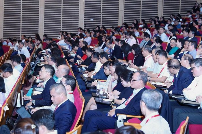 Các đại biểu tham dự phiên bế mạc Hội nghị