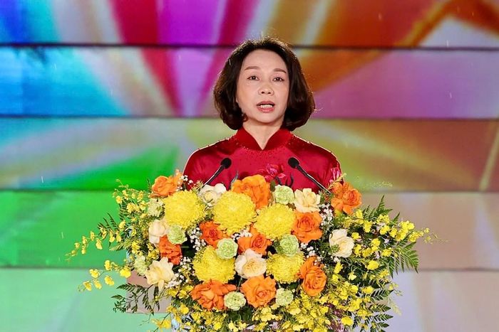Phó Chủ tịch UBND TP. Hà Nội Vũ Thu Hà phát biểu