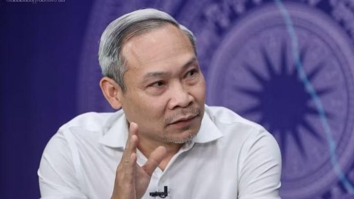 Ông Phan Đức Hiếu, Ủy viên hoạt động chuyên trách tại Ủy ban Kinh tế của Quốc hội.