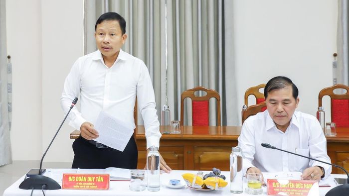 Trưởng ban Tổ chức Thành ủy Đà Nẵng Đoàn Duy Tân phát biểu tại buổi làm việc.
