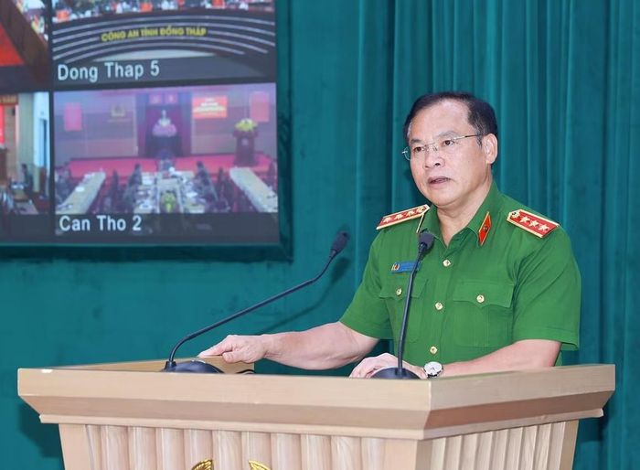 Thượng tướng Nguyễn Văn Long- Thứ trưởng Bộ Công an phát biểu khai mạc Hội nghị.