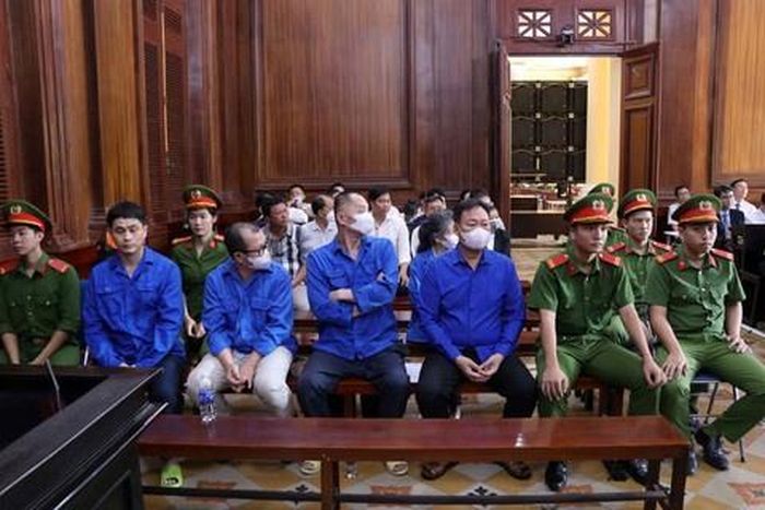 Các bị cáo tại toà