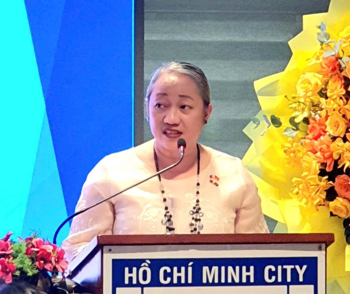  Tổng Lãnh sự Philippines tại TPHCM Querobine D. Laccay phát biểu tại buổi họp mặt kỷ niệm 59 năm thành lập ASEAN 