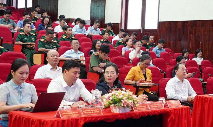 Các đại biểu dự hội nghị. Ảnh: PHƯƠNG UYÊN