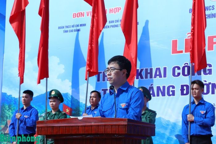 Đồng chí Bùi Hoàng Tùng phát biểu tại Lễ phát động. Ảnh: Ngọc Lâm