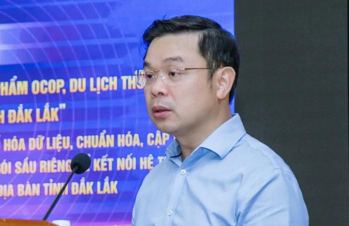 Ông Đỗ Hữu Huy - Chủ tịch UBND tỉnh Đắk Lắk - phát biểu tại hội nghị. Ảnh: Công Nam