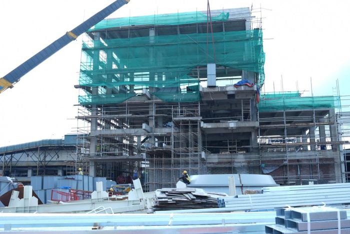Tính đến đầu tháng 8/2026, khối lượng phần xây dựng của dự án NMNĐ Na Dương II đạt trên 80%, phần lắp đặt thiết bị đạt trên 75%.