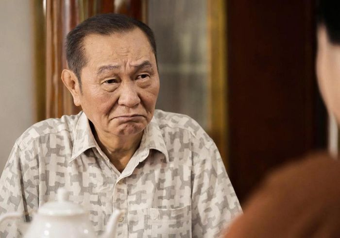 Đào Anh Tuấn có hôn nhân 35 năm tròn đầy bên bà xã. Nghệ sĩ giấu kín vợ con vì muốn giữ sự riêng tư. 